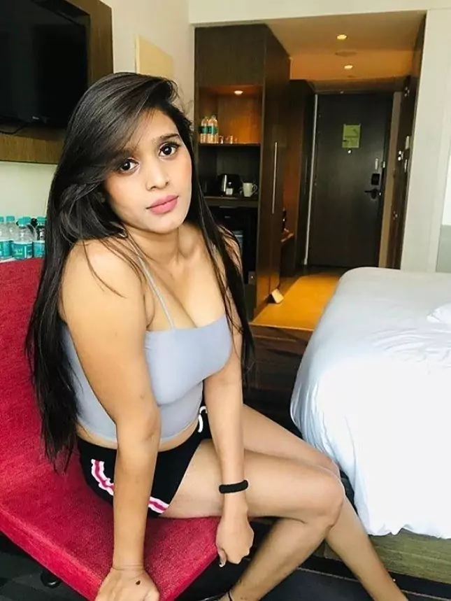 कॉल गर्ल्स सर्विस  कोलशेट रोड